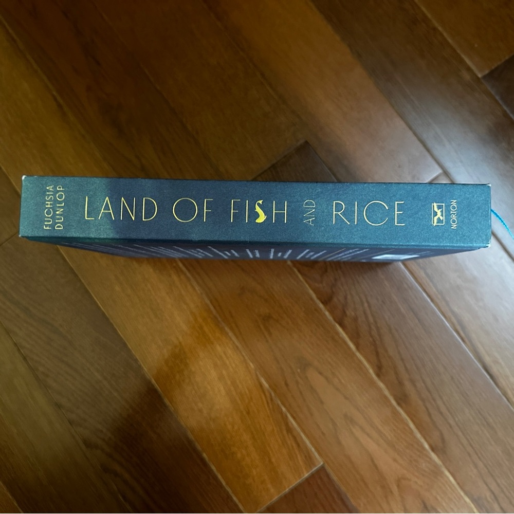 Land of Fish and Rice by Fuchsia Dunlop Cookbook - Picture 3 of 6